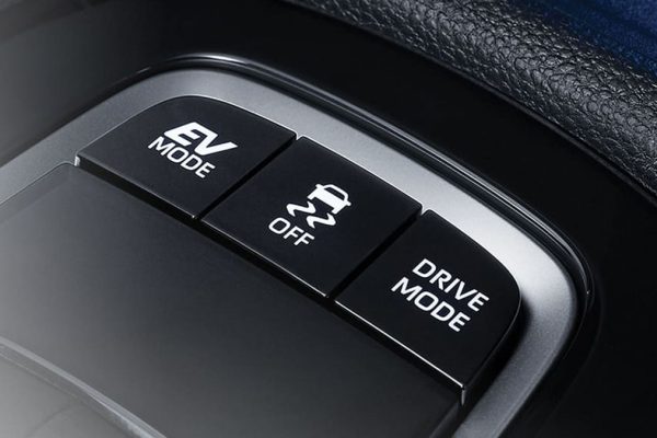 NEW COROLLA CROSS HEV